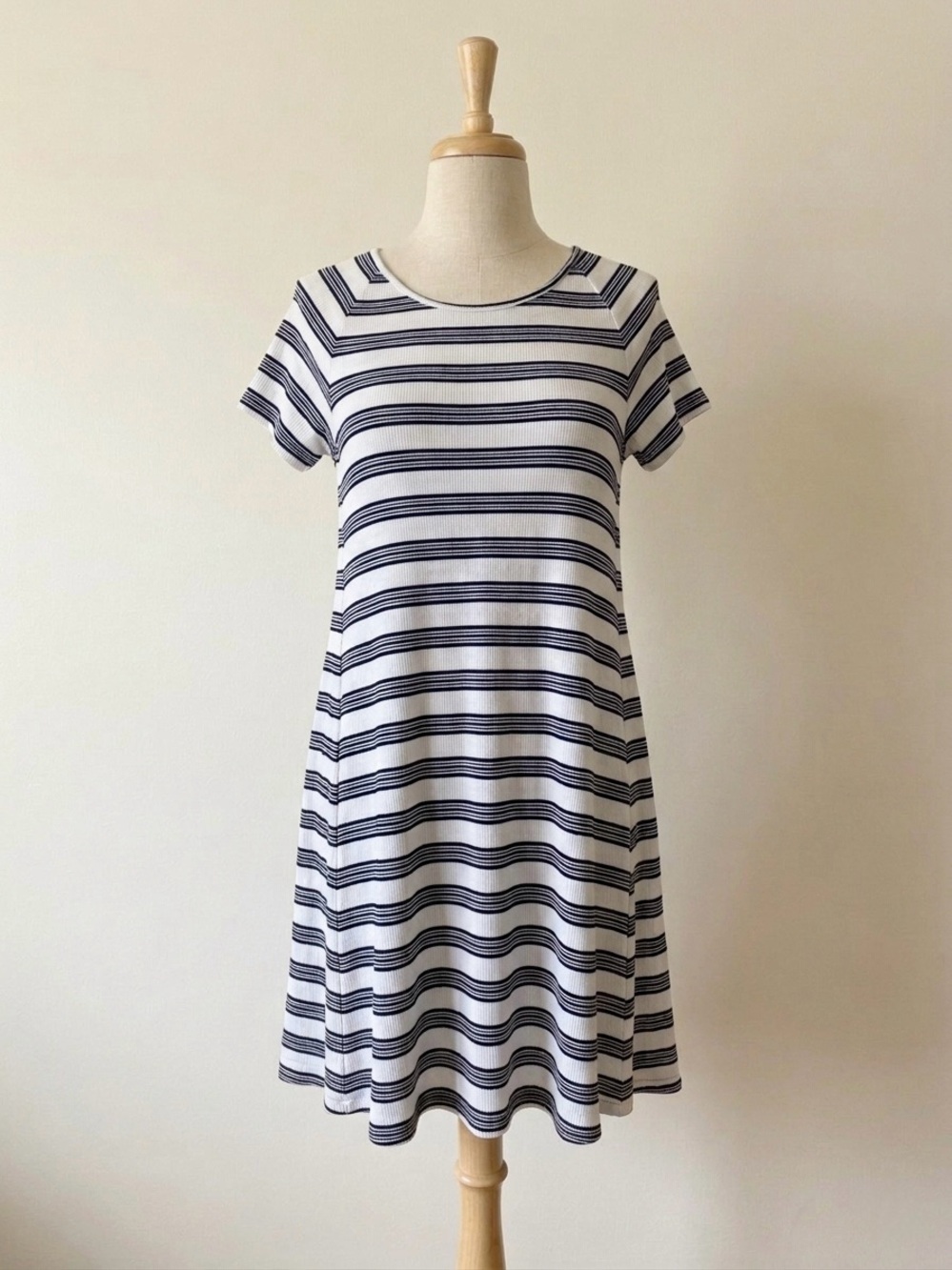 Women’s Navy & White Striped Short Sleeve Dress